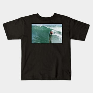 Bodyboarder in action Kids T-Shirt